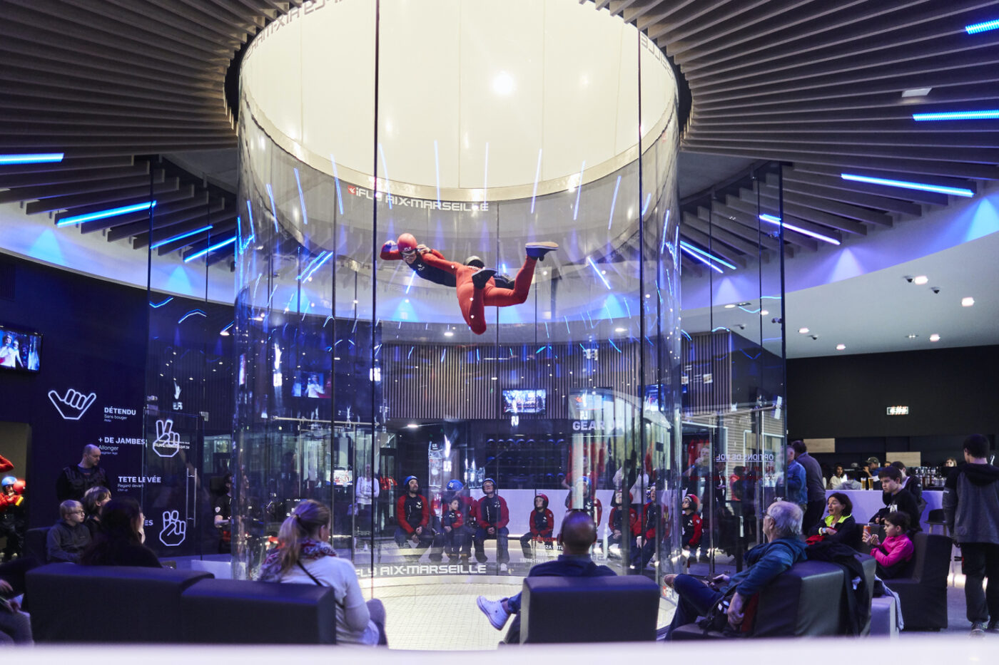 Simulation de chute libre à Marseille