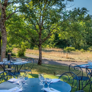 Séjour relaxant : Nuit en Chambre Supérieure avec accès au Spa à l'Hôtel Causse Comtal Rodez, The Originals Relais (Gages, Aveyron - 12)