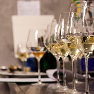 Dégustation Initiation Œnologique avec Planches Apéritives pour deux (Lille, Nord - 59)