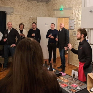Initiation à l'Œnologie : Visite du Château Pas de l'Âne avec dégustation de Vins et Chocolats (Saint-Émilion, Gironde - 33)