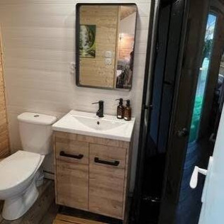 Séjour Insolite dans La Scarabane des Chassaing avec Diner et Jacuzzi (Sassenay, Saône-et-Loire - 71)