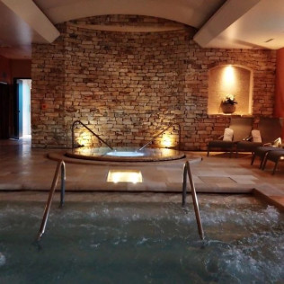 Séjour en Junior Suite avec Menu et Spa à l’Auberge de Cassagne 5* (Le Pontet, Vaucluse - 84)