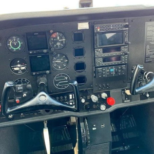 Vol d'Initiation avec Le Cessna 172 (Saumur, Maine-et-Loire - 49)