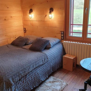 Séjour en Chambre d'Hôte dans La Maison du Bonheur (Anlhiac, Dordogne - 24)
