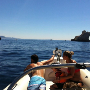 Balade Découverte du Parc National des Calanques en Bateau (Marseille, Bouches-du-Rhône - 13)