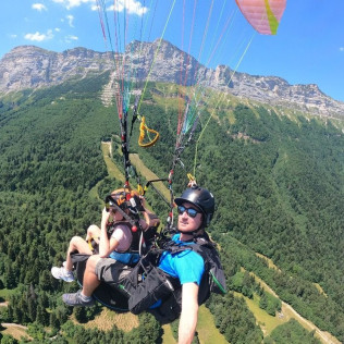 Baptême de Parapente “Évasion” sur le Plateau des Petites Roches (Saint-Hilaire-du-Touvet, Isère - 38)