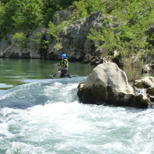 Canoë-Raft dans le Massif de Saint-Guilhem-le-Désert (Aniane, Hérault - 34)