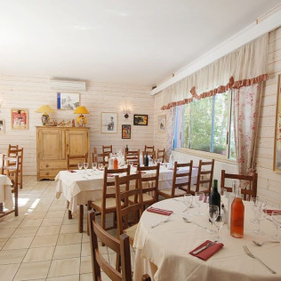 Séjour en Chambre Double Standard avec Dîner, Spa et Modelage à L'Hôtel des Thermes (Castéra-Verduzan, Gers - 32)