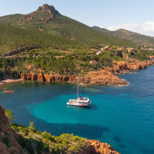 Brunch en Mer en Catamaran (Var / Bouches-du-Rhône / Alpes-Maritimes)