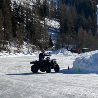 Cours de Pilotage sur Glace en Twingo avec Baptême Evo X, Quad et Buggy (Tignes, Savoie - 73)
