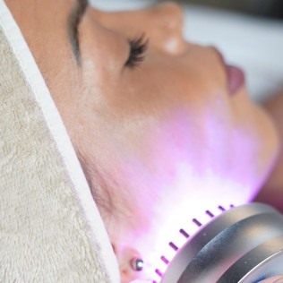 Soin Relaxation avec Bain de Vapeur, Jacuzzi et Massage au Cosmology Beauty Spa (Marseille, Bouches-du-Rhône - 13)