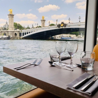 Croisière Restaurant Bistronomique sur la Seine pour deux (Paris, Île-de-France - 75)