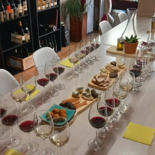 Dégustation Initatique de Vins de Loire avec Tapas (Bourgueil, Indre-et-Loire - 37)