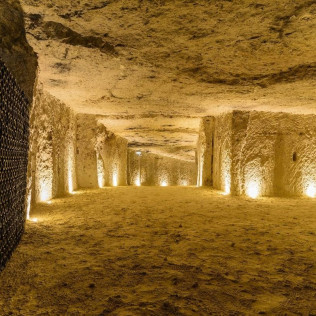Visite avec Bouteille de Crémant Brut et Dégustation dans les Caves de Monmousseau (Loir-et-Cher -41)