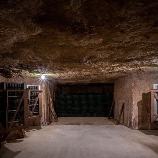 Visite avec Bouteille de Crémant Brut et Dégustation dans les Caves de Monmousseau (Loir-et-Cher -41)