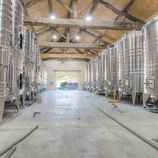 Visite et Dégustation de Vin Mâcon pour deux au Château de la Greffière (La Roche Vineuse, Bourgogne - 71)