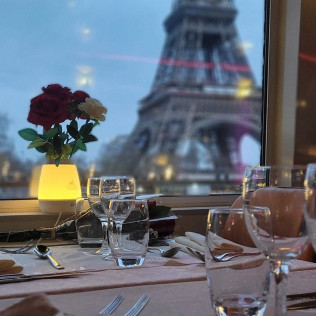 Croisière Restaurant Prestige sur la Seine (Paris, Île-de-France - 75)