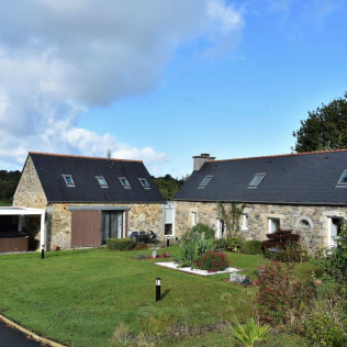 Séjour de 2 nuits en Gîte avec Spa au Domaine de Lesleac'h (Plouégat-Moysan, Finistère - 29)