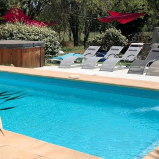 Séjour avec Soin Visage pour deux à Esprit d'Ailleurs (Baillargues, Hérault - 34)