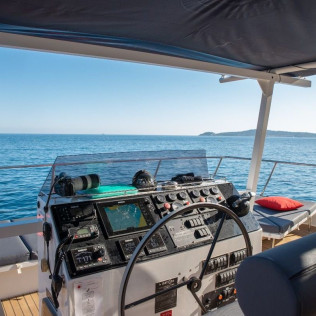 Excursion en Catamaran au Coucher de Soleil (Var / Alpes-Maritimes/ Bouches-du-Rhône)