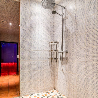 Entrée au Hammam avec Gommage au Savon Noir Au Spa du Village (Paris, Île-de-France - 75)