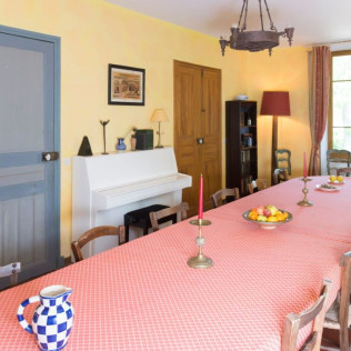 Séjour en Chambre d'Hôte avec Initiation Œnologique au Domaine Grand Guilhem (Cascastel-des-Corbières, Aude - 11)