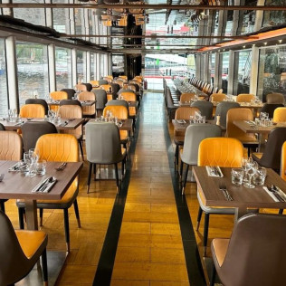 Croisière Restaurant sur la Seine et Hammam avec Massage à l’Huile & Pierres Chaudes pour deux au Saphir Thaï Spa (Paris, Île-de-France- 75)