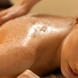 Rituel Absolu Douceur avec Hammam, Enveloppement Corps et Soin Visage à Belle de Maïa - Maison de Beauté (Lyon, Rhône - 69)