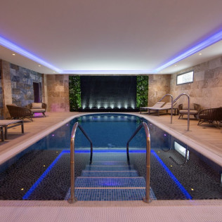 Séjour de 2 nuits en Chambre Supérieure avec Spa à l'Hôtel Les Oliviers (Loriol-sur-Drôme, Drôme - 26)