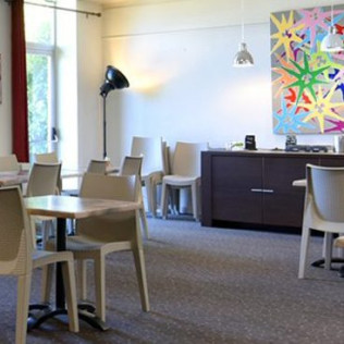 Séjour de 2 nuits en Chambre Supérieure avec Spa à l'Hôtel Les Oliviers (Loriol-sur-Drôme, Drôme - 26)