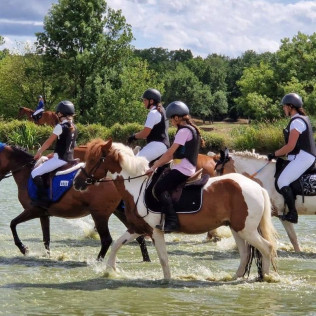 Initiation au Poney Club Le Cheyenne (Seine-et-Marne, Île-de-France- 77)