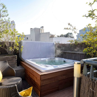 Séjour Romantique de 2 Nuits avec Spa et Massage à La Maison Lavaud (Paris, Île-de-France - 75)