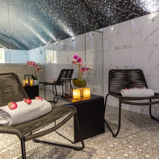 Spa Privatif avec Champagne pour deux au Secret de Paris Hotel & Spa 4* (Paris - 75)  