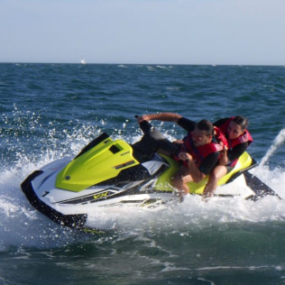 Location de Jet-Ski sans permis pour 1h15 (Les Sables d'Olonne, Vendée- 85)