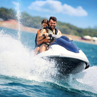 Baptême de Jet-Ski avec Moniteur pour Enfants (Les Sables d'Olonne, Vendée- 85)