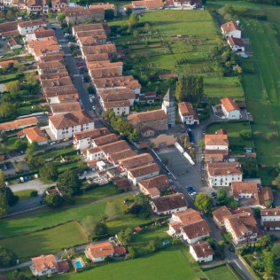Baptême de l'Air "Les Terres Basques" en Paramoteur (Saint-Pée-sur-Nivelle, Pyrénées-Atlantiques - 64)