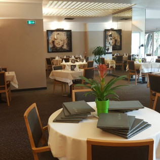 Séjour avec Repas à l'Hôtel Restaurant Les Oliviers (Loriol-sur-Drôme, Drôme - 26)