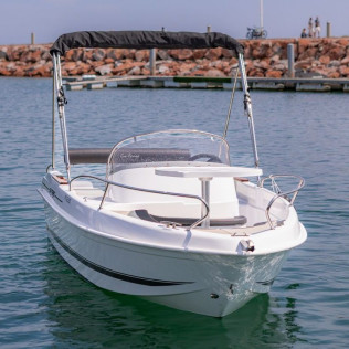 Location de Bateau Sans Permis (Canet-en-Roussillon, Pyrénées-Orientales - 66)