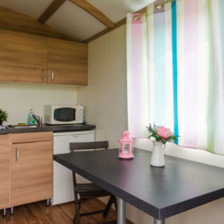 Séjour Insolite : Logement en Roulotte avec Petit-déjeuner à La Ferme des Épis (Ouffières, Calvados - 14)