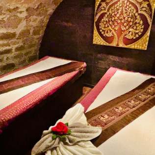 Massage du Corps Thaïlandais Traditionnel ou aux Huiles à Amanpur Thaï Spa (Paris, Île-de-France - 75)