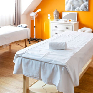 Coffret Romantique Séjour avec Piscine et Sauna à la Résidence Tulip Inn (Honfleur, Calvados - 14)