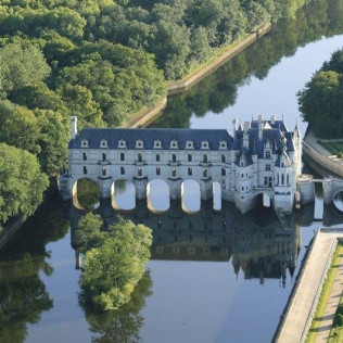 Vol en Montgolfière Privatisée à Chenonceaux (Saint-Georges-sur-Cher, Loir-et-Cher - 41)
