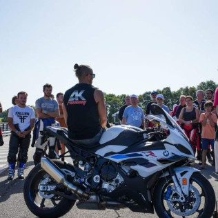 Journée de Roulage Moto Conseils pour Débutants sur Circuit Fay-de-Bretagne (4 circuits)