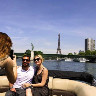 Croisière Privée sur la Seine au Départ du Pont d'Issy (Paris, Île-de-France - 75)