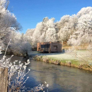 Séjour Insolite : 2 Nuits dans le Cube avec Accès au Bain Nordique au Domaine Pont Roche & Spa (Frénois, Bourgogne - 21)