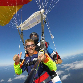 Saut en Parachute Tandem avec Photos et Vidéo Embarquée (Le Havre, Normandie - 76)