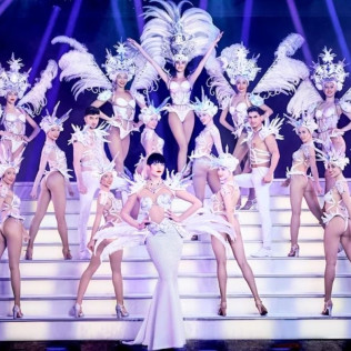 Spectacle du Paradis Latin avec Dîner et Champagne (Paris, Île-de-France - 75)