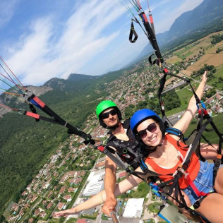 Baptême de Parapente “Prestige” sur le Plateau des Petites Roches (Saint-Hilaire-du-Touvet, Isère - 38)