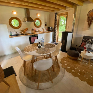 Séjour de 2 nuits en Lodge Merlin avec Bain Nordique Privatif au Jardin Zen du Quistillic (Guerlédan, Côtes-d'Armor - 22)