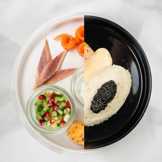 Séjour avec Dégustation de Caviar, Repas et Visite au Château de la Tuilière (Neuvic, Dordogne - 24)